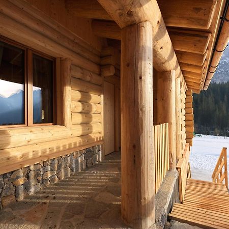 Hotel Haus Michaela Sappada Exteriör bild