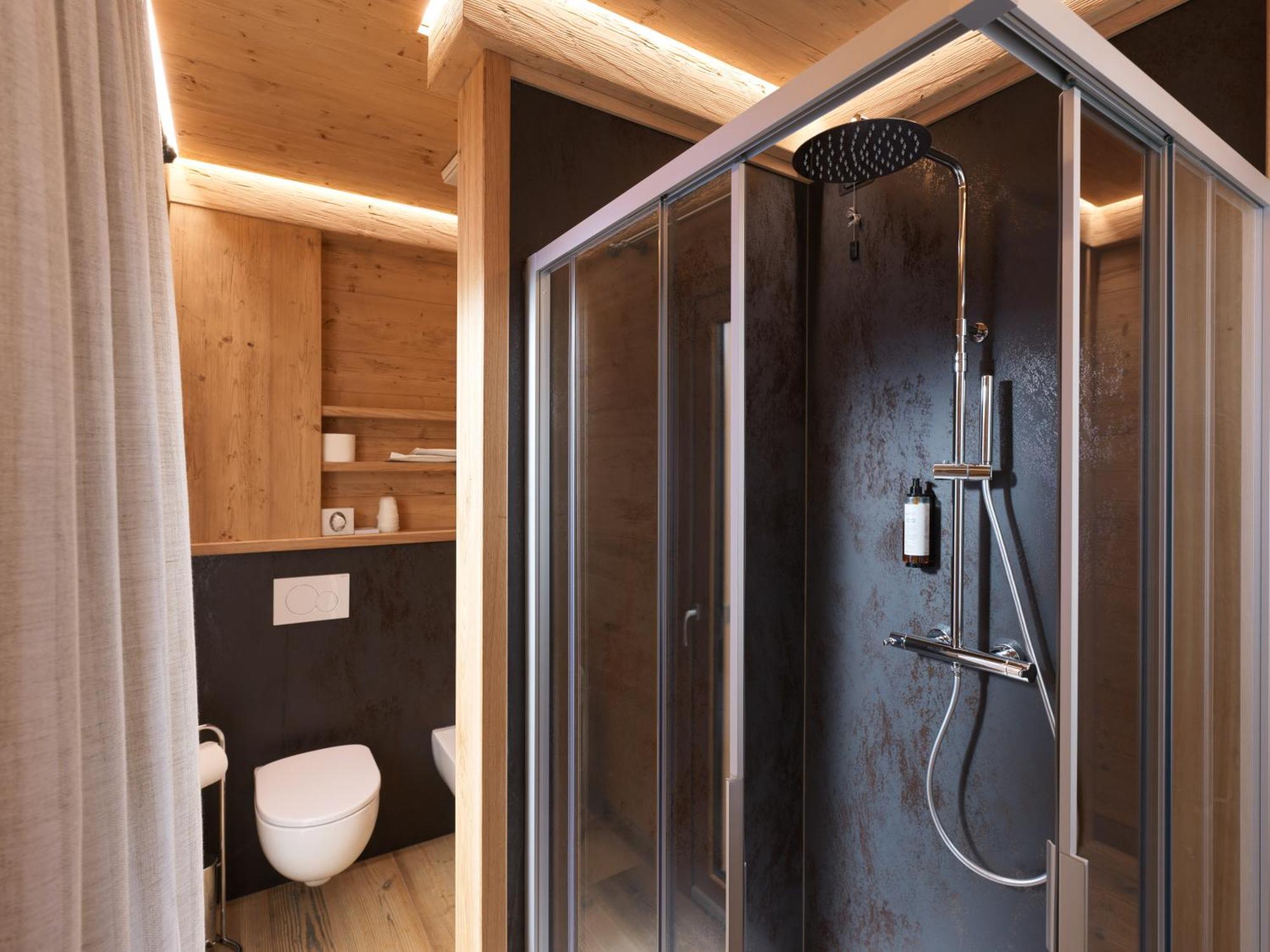 Hotel Haus Michaela Sappada Exteriör bild
