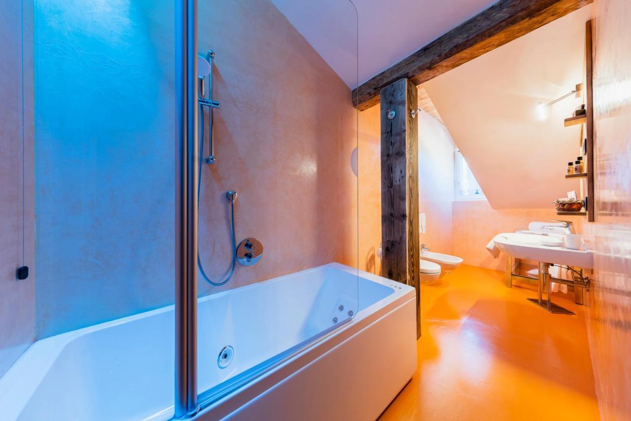 Hotel Haus Michaela Sappada Exteriör bild